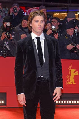 Lukas Gage bei der Premiere ROSEBUSH PRUNING im Rahmen 76. BERLINALE (International Berlin Film Festival) im Berlinale Palast am Potsdamer Platz in Berlin am 14.02.2026