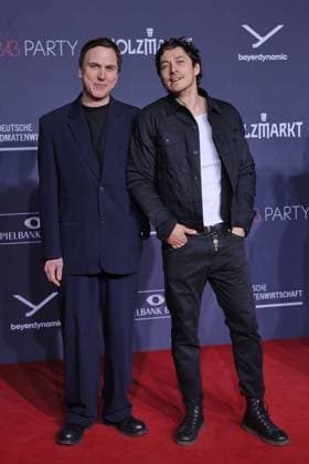 Medienboard-Party 2026 Lars Eidinger und Gast Party der Medienboard Berlin-Brandenburg 2026, Holzmarkt Berlin, Datum: 14.02.2026 Copyright: xEventpress Kratschx