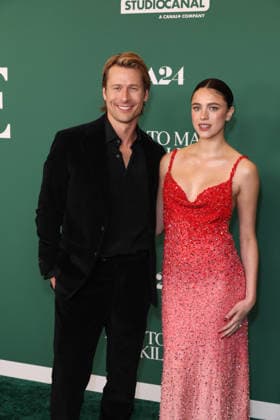 Los Angeles Special Screening Of A24 s How To Make A Killing Glen Powell and Margaret Qualley at the Los Angeles Special Screening Of A24 s How To Make A Killing held at AMC The Grove 14 on February 14, 2026 in Beverly Grove, Los Angeles, California, United States., Credit:Xavier Collin Avalon USA, Los Angeles  Copyright: xXavierxCollinx xAvalonx 1075168335