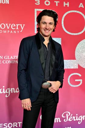 Feb. 14, 2026 - Las Vegas, Nevada, U.S. - Singer Drake Milligan attends the annual Keep Memory Alive Power of Love gala benefit for the Cleveland Clinic Lou Ruvo Center for Brain Health at MGM Grand Garden Arena on February 14, 2026 in Las Vegas, Nevada. Las Vegas USA - ZUMAbk3_ 20260214_zaf_bk3_005 Copyright: xDavidxBeckerx
