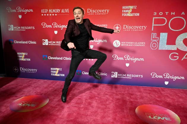 Feb. 14, 2026 - Las Vegas, Nevada, U.S. - Comedian and actor Chris Hardwick attends the annual Keep Memory Alive Power of Love gala benefit for the Cleveland Clinic Lou Ruvo Center for Brain Health at MGM Grand Garden Arena on February 14, 2026 in Las Vegas, Nevada. Las Vegas USA - ZUMAbk3_ 20260214_zaf_bk3_010 Copyright: xDavidxBeckerx