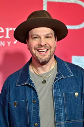 Feb. 14, 2026 - Las Vegas, Nevada, U.S. - Musician Gavin DeGraw attends the annual Keep Memory Alive Power of Love gala benefit for the Cleveland Clinic Lou Ruvo Center for Brain Health at MGM Grand Garden Arena on February 14, 2026 in Las Vegas, Nevada. Las Vegas USA - ZUMAbk3_ 20260214_zaf_bk3_015 Copyright: xDavidxBeckerx