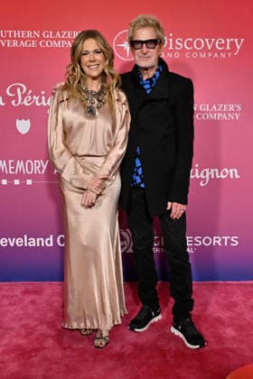 Feb. 14, 2026 - Las Vegas, Nevada, U.S. - Singer-songwriter Rita Wilson (L) and singer Kevin Cronin of REO Speedwagon attend the annual Keep Memory Alive Power of Love gala benefit for the Cleveland Clinic Lou Ruvo Center for Brain Health at MGM Grand Garden Arena on February 14, 2026 in Las Vegas, Nevada. Las Vegas USA - ZUMAbk3_ 20260214_zaf_bk3_086 Copyright: xDavidxBeckerx