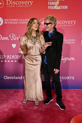 Feb. 14, 2026 - Las Vegas, Nevada, U.S. - Singer-songwriter Rita Wilson (L) and singer Kevin Cronin of REO Speedwagon attend the annual Keep Memory Alive Power of Love gala benefit for the Cleveland Clinic Lou Ruvo Center for Brain Health at MGM Grand Garden Arena on February 14, 2026 in Las Vegas, Nevada. Las Vegas USA - ZUMAbk3_ 20260214_zaf_bk3_089 Copyright: xDavidxBeckerx