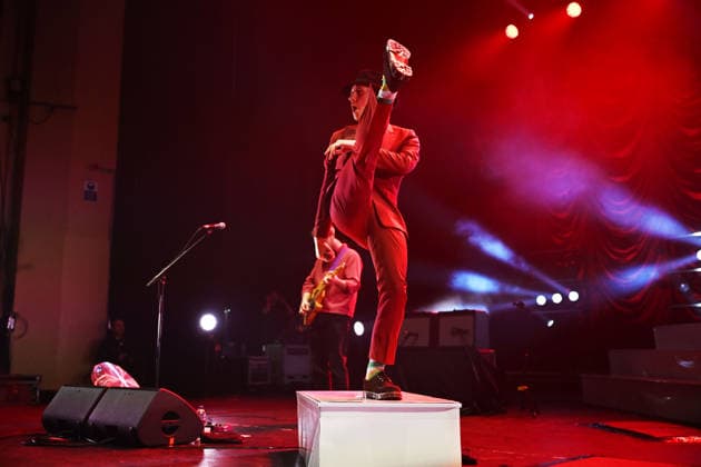 MaxÃ¯mo Park performing at Brixton Academy LONDON, ENGLAND - FEBRUARY 14: Paul Smith of ˜MaxÃ¯mo Park™ performing at Brixton Academy on February 14, 2026 in London, England. CAP MAR MAR Great Britain Copyright: xMartinxHarris CapitalxPicturesx
