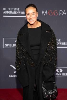 Sina Tkotsch zu Gast auf dem roten Teppich bei der Medienboard Party 2026 auf der 76. Berlinale 2026 am Holzmarkt am Samstag 14.Februar 2026 in Berlin Berlin Deutschland