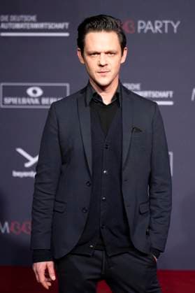 Jo Schück Schueck zu Gast auf dem roten Teppich bei der Medienboard Party 2026 auf der 76. Berlinale 2026 am Holzmarkt am Samstag 14.Februar 2026 in Berlin Berlin Deutschland