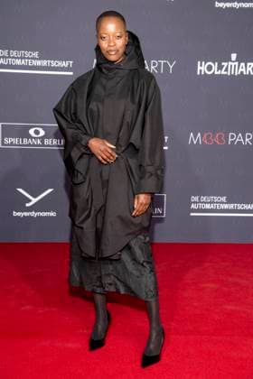 Florence Kasumba zu Gast auf dem roten Teppich bei der Medienboard Party 2026 auf der 76. Berlinale 2026 am Holzmarkt am Samstag 14.Februar 2026 in Berlin Berlin Deutschland