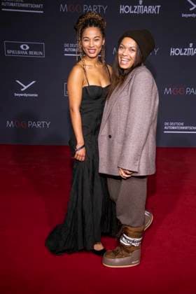 Rebecca Lina mit Aysha zu Gast auf dem roten Teppich bei der Medienboard Party 2026 auf der 76. Berlinale 2026 am Holzmarkt am Samstag 14.Februar 2026 in Berlin Berlin Deutschland