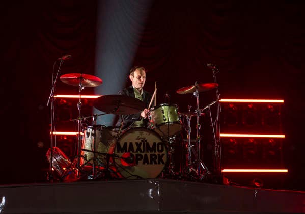 Maximo Park at O2 Academy Brixton 14 02 2026 Maximo Park perform at O2 Academy Brixton in London on 14th February 2026. Tom English drums Duncan Lloyd guitar Paul Smith lead vocals Jemma Freese keyboards, piano, backing vocals Andrew Lowther bass guitar, Credit:Zoran Veselinovic Avalon UK, London, O2 Academy Brixton  Copyright: xZoranxVeselinovicx xAvalonx 1075153101