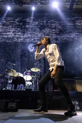 Suede , performs live, at, o2 Cith Hall, Newcastle, Uk, on 14 February 2026 Brett Anderson of Suede , performs live, at, o2 Cith Hall, Newcastle, Uk, on 14 February 2026, Credit:David Wala Avalon England, Tyne and Wear, Newcastle upon Tyne Copyright: xDavidxWalax xAvalonx 1075151300