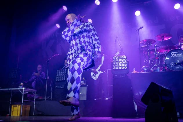 Stumpen von Knorkator live bei einem Konzert der Aller guten Dinge sind 30! -Tour im Capitol. Hannover, 14.02.2026