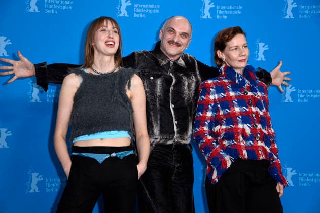 Caro Braun, Markus Schleinzer und Sandra Hüller beim Photocall zum Kinofilm Rose auf der Berlinale 2026 76. Internationale Filmfestspiele Berlin im Hotel Grand Hyatt. Berlin, 15.02.2026