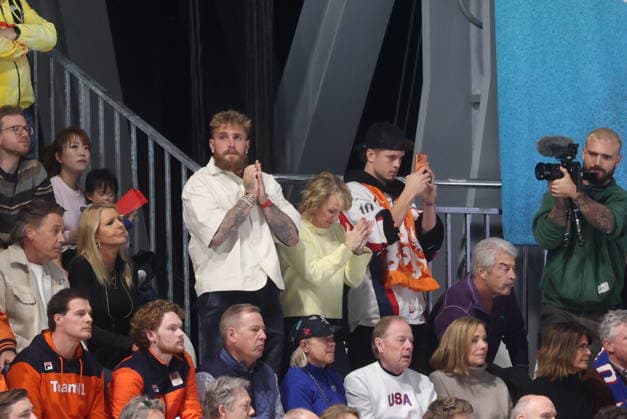 Winter Olympics - Jake Paul Cheers For His Girlfriend YouTuber-turned-boxer Jake Paul was in the stands for speedskating at the Milan Cortina Winter Olympics to watch his fiancee, Jutta Leerdam, on February 15, 2026 in Milan, Italy. Photo by Alexis Jumeau ABACAPRESS.COM Milan Italy  Copyright: xJumeauxAlexis ABACAx