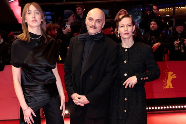 Caro Braun, Markus Schleinzer und Sandra Hueller bei der Rose Film Premiere im Rahmen der 76. Internationale Filmfestspiele Berlinale am 15.02.2026 in Berlin Rose Filmpremiere mit Sandra Hueller bei der 76. Berlinale in Berlin