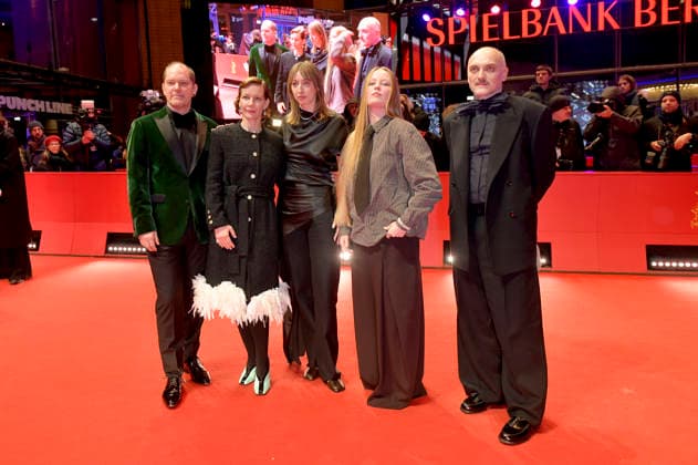 Godehard Giese, Sandra Hüller, Caro Braun, Gast und Markus Schleinzer bei der Premiere des Kinofilms Rose auf der Berlinale 2026 76. Internationale Filmfestspiele Berlin im Berlinale Palast. Berlin, 15.02.2026