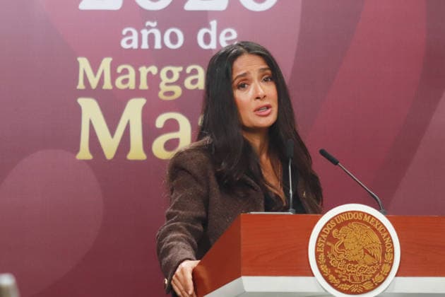 Mexican actress and producer Salma Hayek speaks during the announcement of incentives for the film and audiovisual industry at the National Palace. on February 15, 2026 in Mexico City, Mexico. Mexico City Mexico - ZUMAe321 20260215_zia_e321_001 Copyright: xCarlosxSantiagox