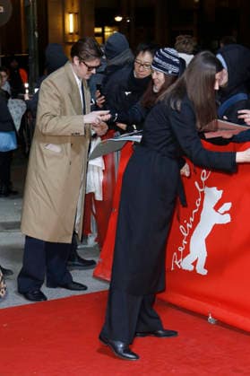 Sam Riley mit Ehemann Alexandra Maria Lara bei der Premiere der BBC-Serie Mint auf der Berlinale 2026 76. Internationale Filmfestspiele Berlin im Zoo Palast. Berlin, 15.02.2026