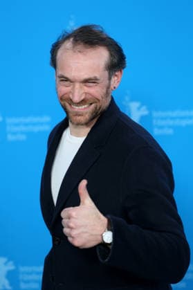 February 15, 2026, Berlin, Germany: French actor Arieh Worthalter poses for a photo call for the film Dust during the 76th Berlin International Film Festival (Berlinale), which is Europe s first major film festival of the year, in Berlin. The festival runs from February 12 to 22, 2026. Berlin Germany  - ZUMAf146 20260215_zip_f146_055 Copyright: xRouzbehxFouladix