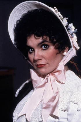 RECORD DATE NOT STATED Linda Ronstadt in The Pirates of Penzance EDITORIAL USE ONLY  Copyright: x
