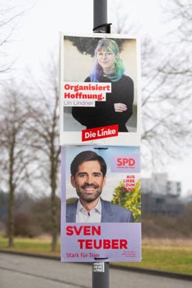 Landtagswahlen Trier in Rheinland-Pfalz, Deutschland, Wahlplakat wirbt für den Kandidaten einer politischen Partei, Wahlkampf, 9. Februar 2026 Landtagswahlen Trier in Rheinland-Pfalz, Deutschland, Wahlplakat wirbt für den Kandidaten einer politischen Partei, Wahlkampf, 9. Februar 2026 (License=RM) Copyright: xZoonar.com BeritxKesslerx 24651250