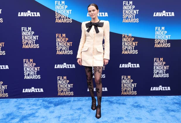 2026 Film Independent Spirit Awards at Hollywood Palladium Featuring: Zoey Deutch Where: Los Angeles, California, United States When: 16 Feb 2026 Credit: Faye s Vision Cover Images EDITORIAL USE ONLY. NOT FOR USE BY NEWSPAPERS BASED IN THE UK. Copyright: xx coverimg55473725