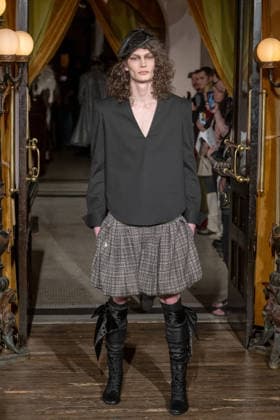 Zaldy - Runway - February 2026 New York Fashion Week, New York, USA - 15 Feb 2026 A model walks the runway at the Zaldy fashion show during New York Fashion Week at Hotel Chelsea on February 15, 2026 in New York City. New York United States Copyright: xRonxAdarx xSOPAxImagesx _radar_zaldy_20260215_02760