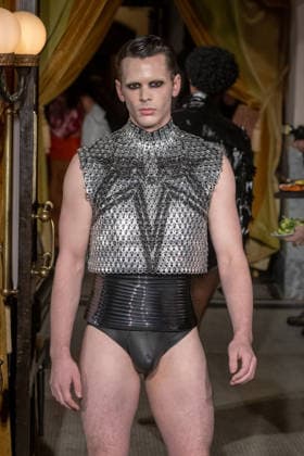 Zaldy - Runway - February 2026 New York Fashion Week, New York, USA - 15 Feb 2026 A model walks the runway at the Zaldy fashion show during New York Fashion Week at Hotel Chelsea on February 15, 2026 in New York City. New York United States Copyright: xRonxAdarx xSOPAxImagesx _radar_zaldy_20260215_03530