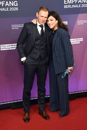 Alice Brauner mit Ehemann Michael Zechbauer beim 23. NRW Empfang des Landes NRW und der Film- und Medienstiftung NRW im Rahmen der Berlinale 2026 in der Vertretung des Landes Nordrhein-Westfalen. Berlin, 15.02.2026