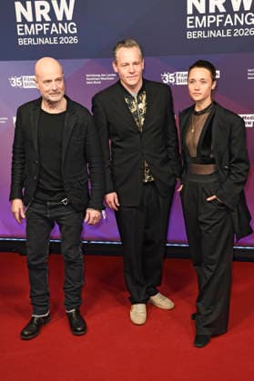 Christian Berkel, Johannes Zirner und Lena Kalisch beim 23. NRW Empfang des Landes NRW und der Film- und Medienstiftung NRW im Rahmen der Berlinale 2026 in der Vertretung des Landes Nordrhein-Westfalen. Berlin, 15.02.2026