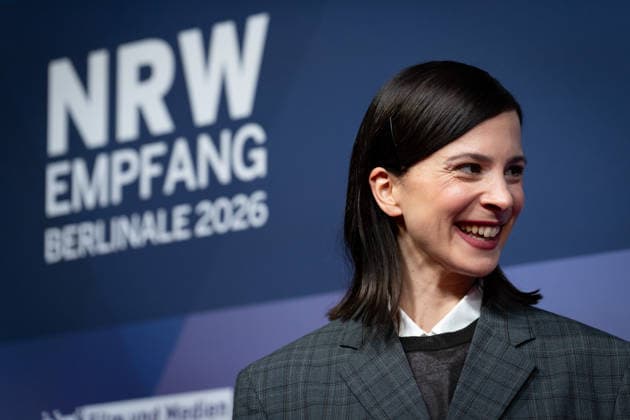 23. NRW-Empfang, Berlinale, Aylin Tezel, Schauspielerin 23. NRW-Empfang, Berlinale, Landesvertretung, Berlin, Aylin Tezel, Schauspielerin Berlin Berlin GER