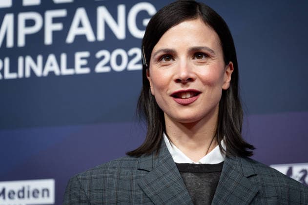 23. NRW-Empfang, Berlinale, Aylin Tezel, Schauspielerin 23. NRW-Empfang, Berlinale, Landesvertretung, Berlin, Aylin Tezel, Schauspielerin Berlin Berlin GER