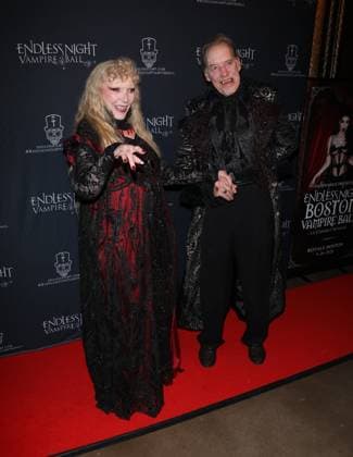 Endless Night Vampire Ball at the Belasco theatre in Los Angeles Featuring: Ve Neill and Guest Where: Los Angeles, California, United States When: 15 Feb 2026 Credit: H2Y INSTARimages EDITORIAL USE ONLY. NOT FOR USE BY NEWSPAPERS BASED IN THE UK. Copyright: xx instar55475251