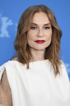 76. Berlinale, Die Blutgräfin Photocall 76th Berlin International Film Festival BERLIN, GERMANY - FEBRUARY 16: French actor Isabelle Huppert of the film Die Blutgraefin (The Blood Countess) poses for the press during the 76th International Berlin Film Festival (Berlinale) in Berlin, Germany on February 16, 2026. Halil Sagirkaya Anadolu Berlin Germany. Editorial use only. Please get in touch for any other usage.  Copyright: x2026xAnadoluxHalilxSagirkayax