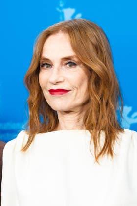 76. Berlinale, Die Blutgräfin Photocall Photocall forThe Blood Countess , Grand Hyatt Berlin, Berlin, Germany Isabelle Huppert poses at the Photocall forThe Blood Countess during Berlinale (Berlin Film Festival) at Grand Hyatt Berlin, Berlin, , Germany on 16 February 2026., Credit:Julie Edwards Avalon  Copyright: xJuliexEdwardsx xAvalonx 1075559300