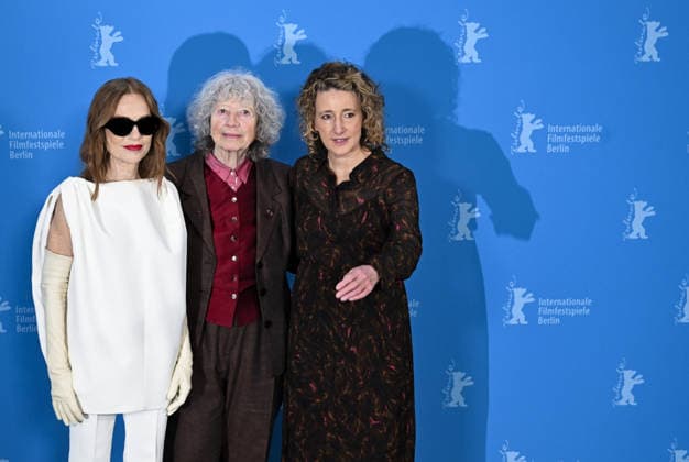 76th Berlin International Film Festival BERLIN, GERMANY – FEBRUARY 16: French actress Isabelle Huppert (L), German director Ulrike Ottinger (C) and Berlinale Festival Director Tricia Tuttle (R) pose for photographers during the 76th Berlin International Film Festival (Berlinale) in Berlin, Germany, on February 16, 2026. Halil Sagirkaya Anadolu Berlin Germany. Editorial use only. Please get in touch for any other usage.  Copyright: x2026xAnadoluxHalilxSagirkayax