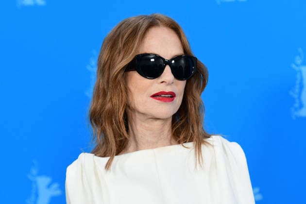 Isabelle Huppert at The Blood Countess photocall during the 76th Berlinale International Film Festival Berlin 2026 , February 16, 2026 Romain Doucelin Besitmage The Die Blutgräfin The Blood Countess photocall during the 76th Berlinale International Film Festival Berlin at Gret Hyatt Hotel on February 16, 2026 in Berlin, Germany Berlin Allemagne  Copyright: xRomainxDoucelinx xBestimagexRomainxDoucelinx xBestimagex