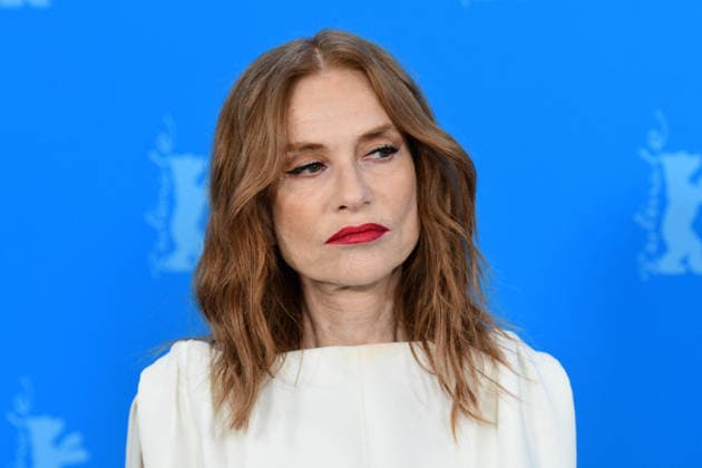 Isabelle Huppert at The Blood Countess photocall during the 76th Berlinale International Film Festival Berlin 2026 , February 16, 2026 Romain Doucelin Besitmage The Die Blutgräfin The Blood Countess photocall during the 76th Berlinale International Film Festival Berlin at Gret Hyatt Hotel on February 16, 2026 in Berlin, Germany Berlin Allemagne  Copyright: xRomainxDoucelinx xBestimagexRomainxDoucelinx xBestimagex