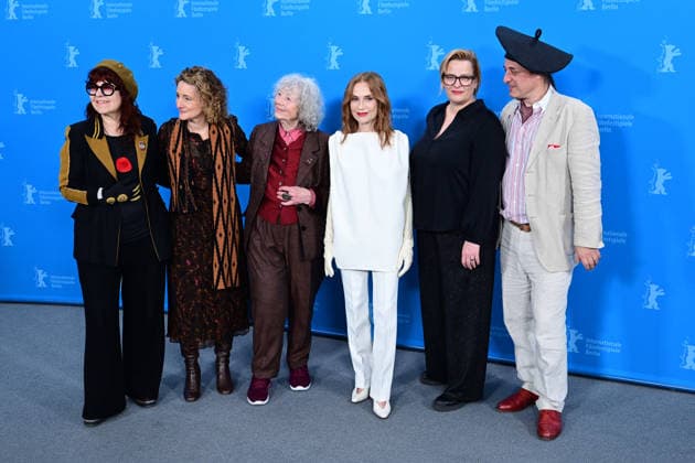 Bady Minck, Tricia Tuttle, Ulrike Ottinger, Isabelle Huppert, guest and Alexander Dumreicher Ivanceanu at The Blood Countess photocall during the 76th Berlinale International Film Festival Berlin 2026 , February 16, 2026 Romain Doucelin Besitmage The Die Blutgräfin The Blood Countess photocall during the 76th Berlinale International Film Festival Berlin at Gret Hyatt Hotel on February 16, 2026 in Berlin, Germany Berlin Allemagne  Copyright: xRomainxDoucelinx xBestimagexRomainxDoucelinx xBestimagex