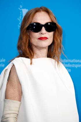 Isabelle Huppert beim Photocall zum Kinofilm Die Blutgräfin The Blood Countess auf der Berlinale 2026 76. Internationale Filmfestspiele Berlin im Hotel Grand Hyatt. Berlin, 16.02.2026