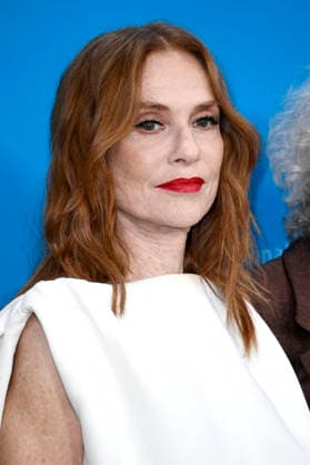 Isabelle Huppert beim Photocall zum Kinofilm Die Blutgräfin The Blood Countess auf der Berlinale 2026 76. Internationale Filmfestspiele Berlin im Hotel Grand Hyatt. Berlin, 16.02.2026