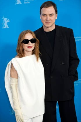 Isabelle Huppert und Lars Eidinger beim Photocall zum Kinofilm Die Blutgräfin The Blood Countess auf der Berlinale 2026 76. Internationale Filmfestspiele Berlin im Hotel Grand Hyatt. Berlin, 16.02.2026