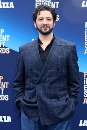February 16, 2026, Los Angeles, Ca, USA: LOS ANGELES - FEB 15: John Magaro at the 41st Independent Spirit Awards at the Hollywood Palladium on February 15, 2026 in Los Angeles, CA Los Angeles USA  - ZUMAnc22 20260216_zaa_nc22_045 Copyright: xKathyxHutchinsx