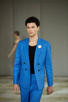 February 16, 2026, New York, New York, USA: A model walks the runway during the Veejay Floresca Fall Winter 26 show at New York Fashion Week in New York City. New York USA  - ZUMAs237 20260216_aap_s237_050 Copyright: xMarkxJ.xSullivanx