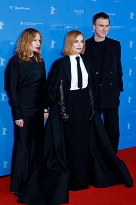 Birgit Minichmayr, Isabelle Huppert und Lars Eidinger bei der Premiere des Kinofilms Die Blutgräfin The Blood Countess bei der Premiere des Kinofilms auf der Berlinale 2026 76. Internationale Filmfestspiele Berlin im Zoo Palast. Berlin, 16.02.2026