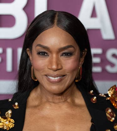 February 16, 2026, Los Angeles, California, United States: Angela Bassett arrives on the red carpet of the American Black Film Festival at the SLS Hotel in Los Angeles California on Feb. 16, 2026. Los Angeles United States  - ZUMAt169 20260216_zep_t169_006 Copyright: xConnorxTerryx