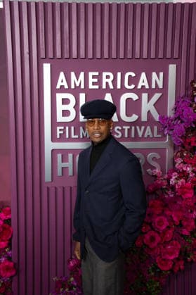 February 16, 2026, Los Angeles, California, United States: Raphael Saadiq arrives on the red carpet of the American Black Film Festival at the SLS Hotel in Los Angeles California on Feb. 16, 2026. Los Angeles United States - ZUMAt169 20260216_zep_t169_020 Copyright: xConnorxTerryx