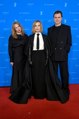 Birgit Minichmayr, Isabelle Huppert und Lars Eidinger bei der Premiere des Kinofilms Die Blutgräfin The Blood Countess bei der Premiere des Kinofilms auf der Berlinale 2026 76. Internationale Filmfestspiele Berlin im Zoo Palast. Berlin, 16.02.2026