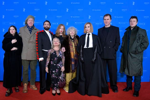 Maresi Riegner, Marco Lorenzini, Tom Neuwirth Conchita Wurst, Birgit Minichmayr, Christine Urspruch, Ulrike Ottinger, Isabelle Huppert, Lars Eidinger und Thomas Schubert bei der Premiere des Kinofilms Die Blutgräfin The Blood Countess bei der Premiere des Kinofilms auf der Berlinale 2026 76. Internationale Filmfestspiele Berlin im Zoo Palast. Berlin, 16.02.2026