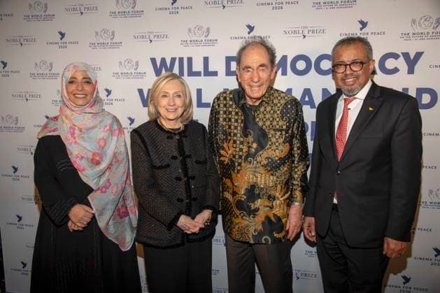Tawakel Karman, Hillary Clinton Albie Sachs und Tedros Adhanom Ghebreyesus zu Gast bei der Cinema For Peace Gala 2026 im Hotel Adlon Kempinski am 16.02.2026 in Berlin Berlin Deutschland
